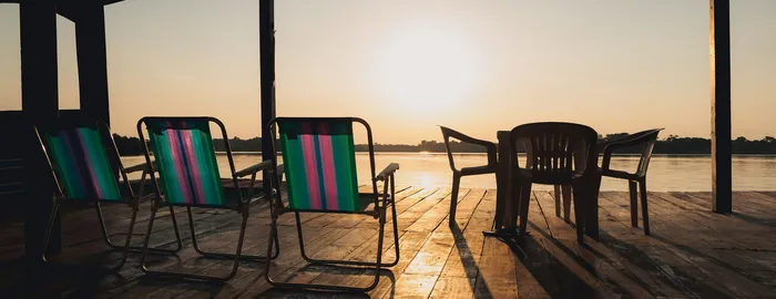  Caboclos House - floating deck at sunset 