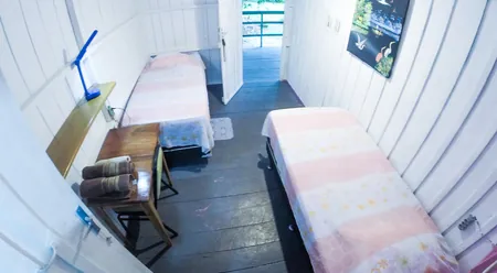 Caboclos House - Twin Room
